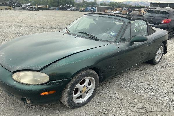 Photo of 2000 Mazda MX-5 Miata