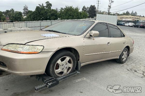 Photo of 2000 Honda Accord