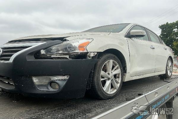 Photo of 2014 Nissan Altima