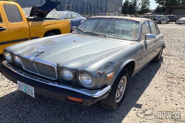 Photo of 1986 Jaguar XJ6