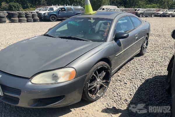 Photo of 2002 Dodge Stratus