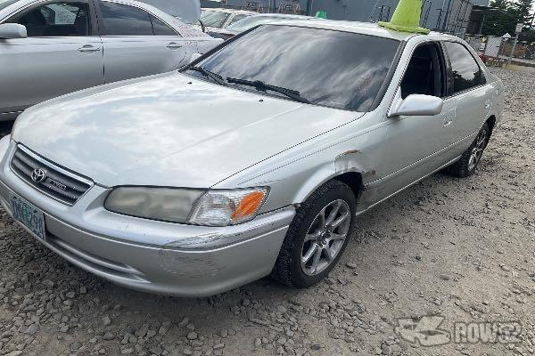 Photo of 2000 Toyota Camry