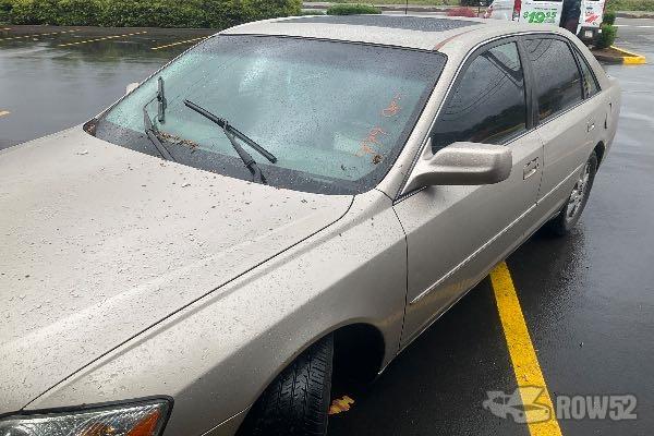 Photo of 2000 Toyota Avalon
