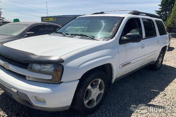 Photo of 2004 Chevrolet Trailblazer