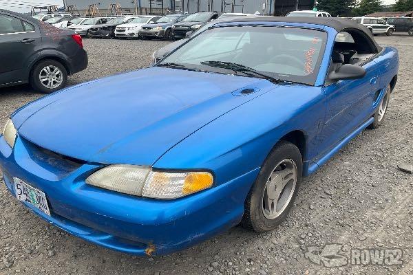 Photo of 1998 Ford Mustang