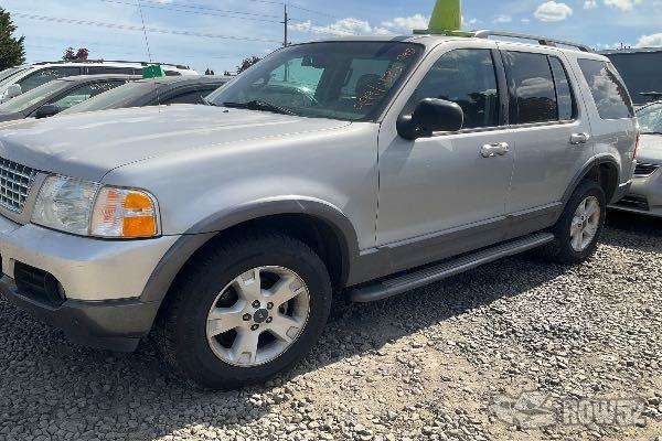 Photo of 2003 Ford Explorer