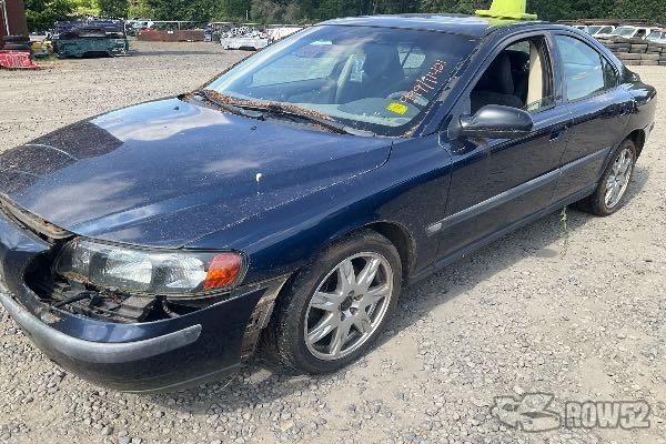 Photo of 2003 Volvo S60