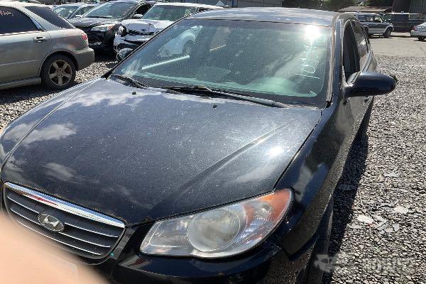 Photo of 2010 Hyundai Elantra