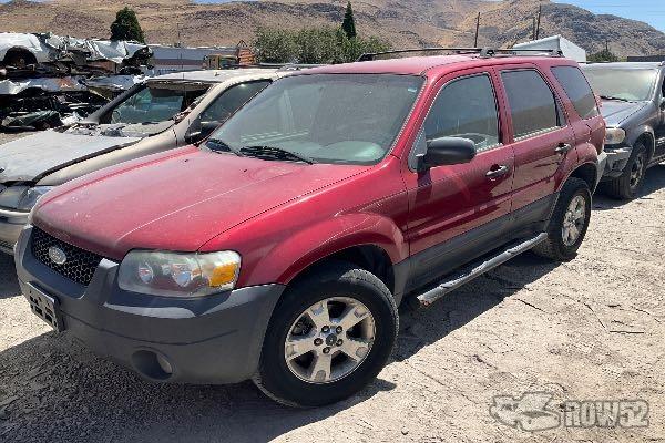 Photo of 2005 Ford Escape