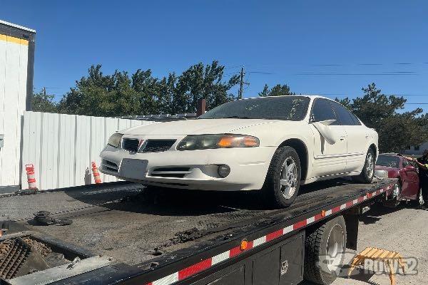 Photo of 2005 Pontiac Bonneville
