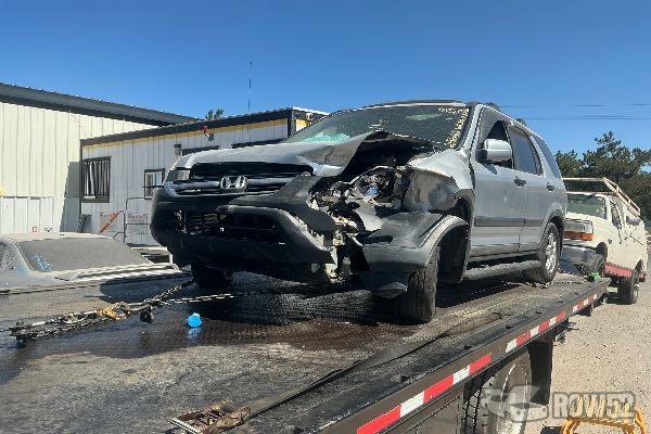 Photo of 2004 Honda CR-V