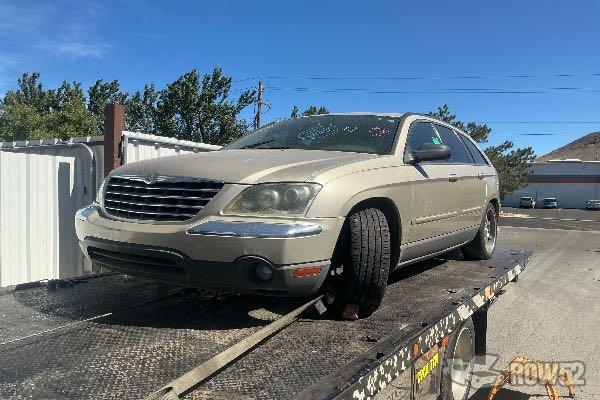 Photo of 2005 Chrysler Pacifica