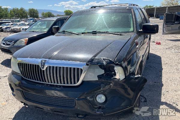 Photo of 2003 Lincoln Navigator