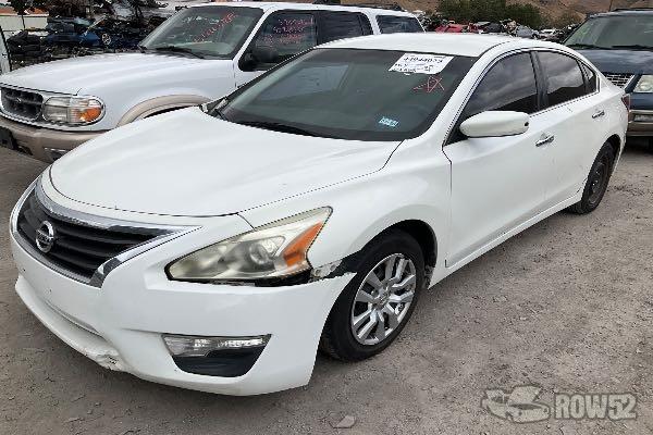 Photo of 2015 Nissan Altima