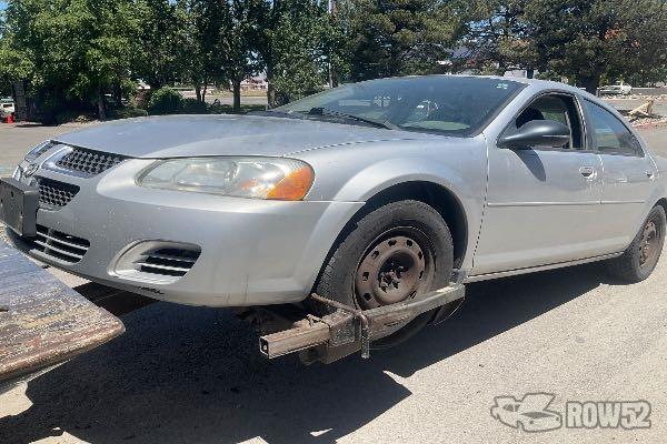 Photo of 2005 Dodge Stratus