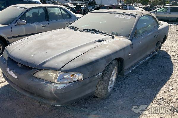 Photo of 1996 Ford Mustang