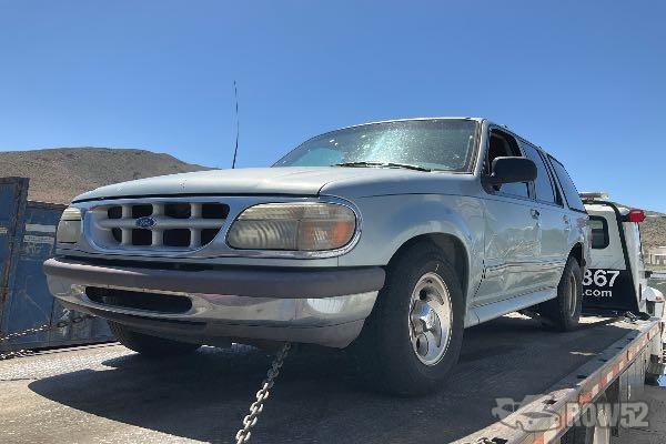 Photo of 1995 Ford Explorer