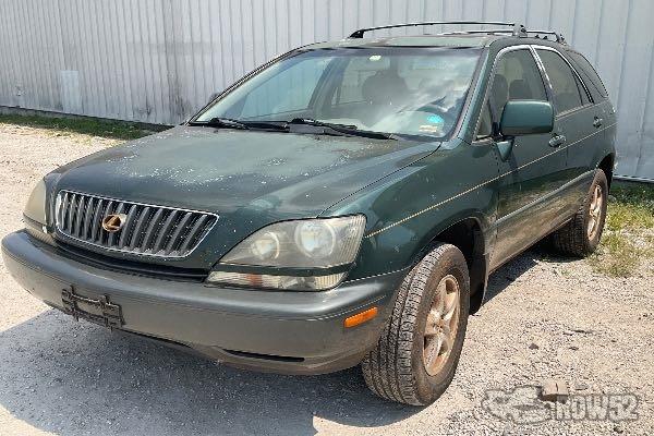Photo of 1999 Lexus RX 300