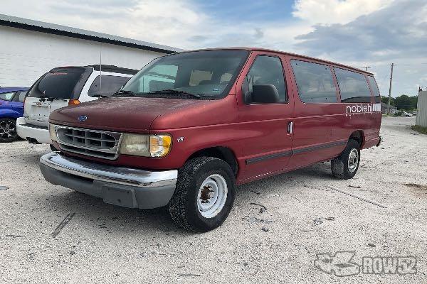 Photo of 1997 Ford Club Wagon