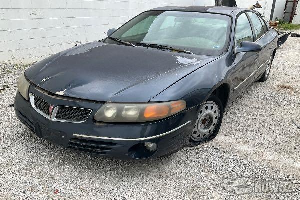 Photo of 2000 Pontiac Bonneville