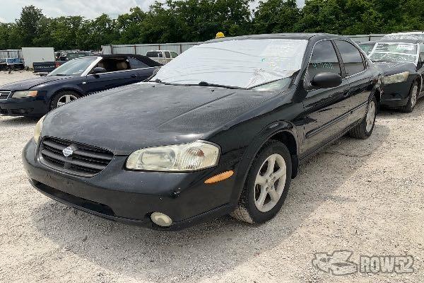 Photo of 2000 Nissan Maxima