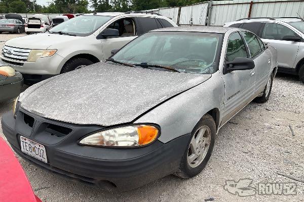 Photo of 1999 Pontiac Grand Am