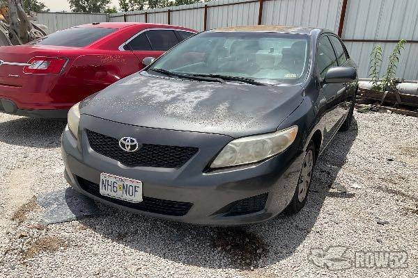 Photo of 2010 Toyota Corolla