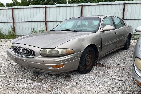 Photo of 2003 Buick Lesabre