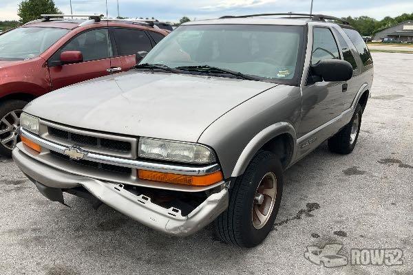 Photo of 2002 Chevrolet Blazer