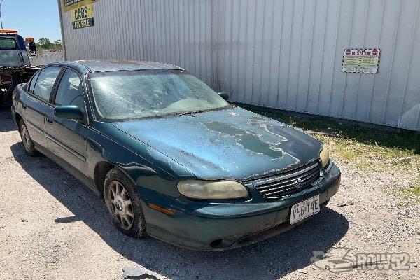 Photo of 1998 Chevrolet Malibu