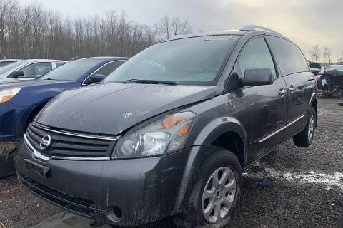 Photo of 2008 Nissan Quest