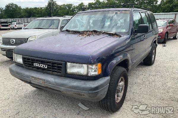 Photo of 1995 Isuzu Trooper