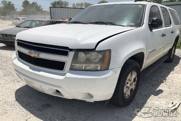 Photo of 2010 Chevrolet Suburban