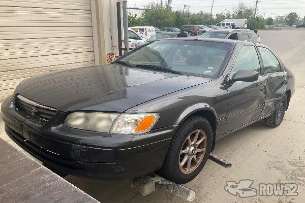 Photo of 2000 Toyota Camry
