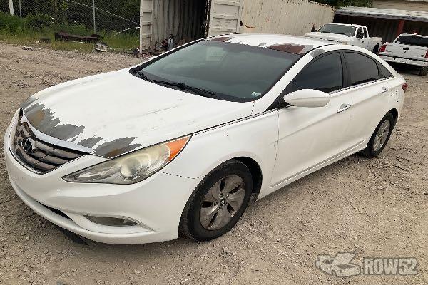 Photo of 2013 Hyundai Sonata