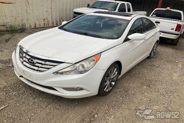 Photo of 2012 Hyundai Sonata