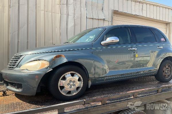Photo of 2006 Chrysler PT Cruiser