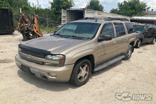 Photo of 2004 Chevrolet Trailblazer