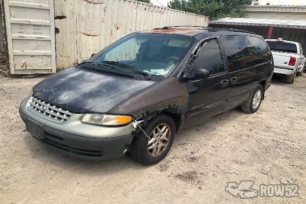 Photo of 2000 Dodge Grand Caravan