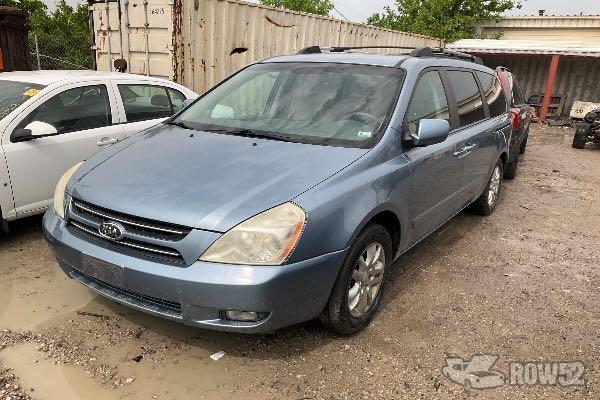 Photo of 2006 Kia Sedona