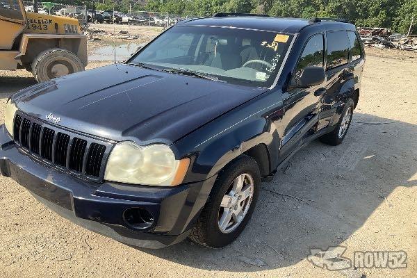 Photo of 2005 Jeep Grand Cherokee