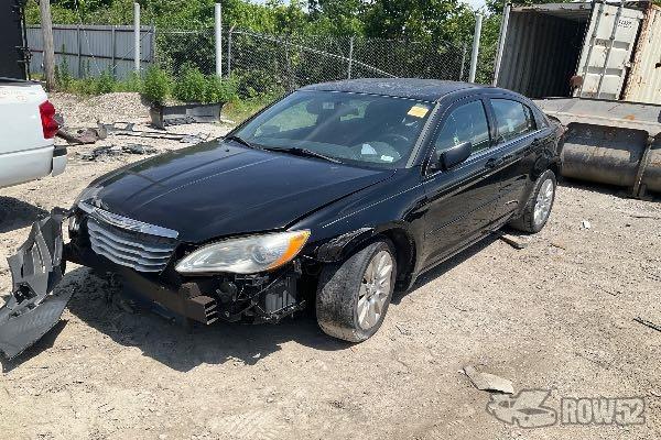 Photo of 2012 Chrysler 200