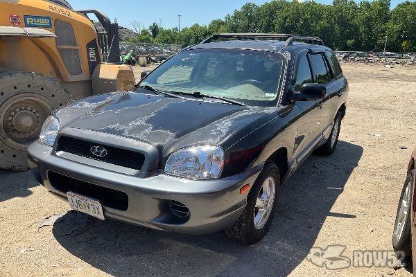 Photo of 2004 Hyundai Santa Fe