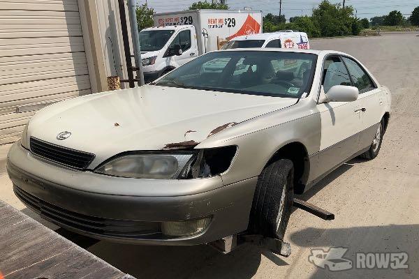 Photo of 1998 Lexus ES 300