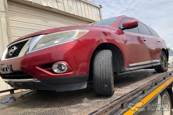 Photo of 2014 Nissan Pathfinder