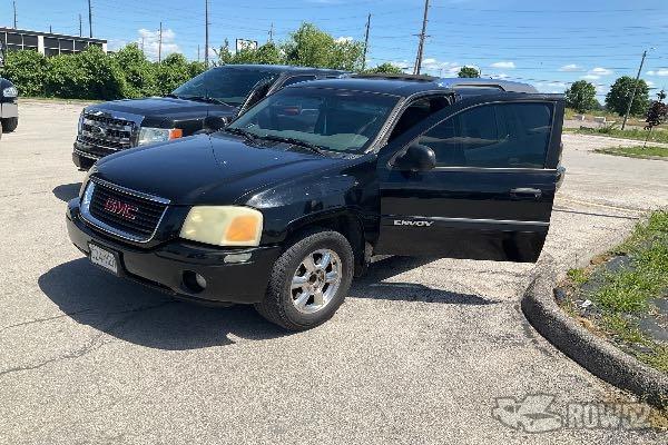 Photo of 2004 GMC Envoy