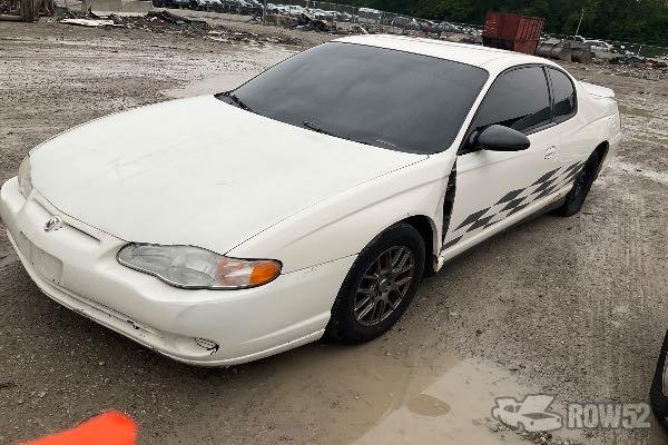 Photo of 2005 Chevrolet Monte Carlo