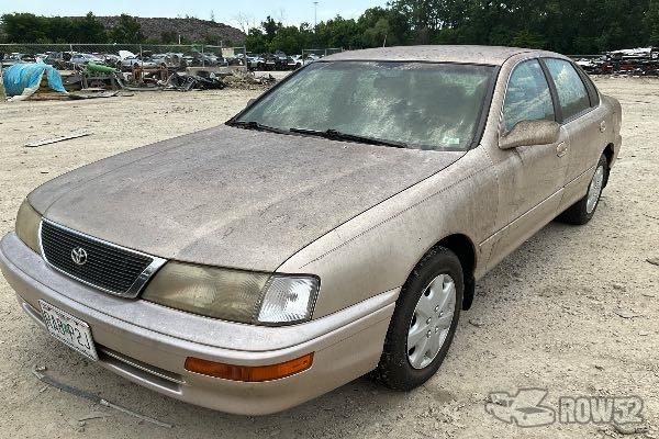 Photo of 1997 Toyota Avalon
