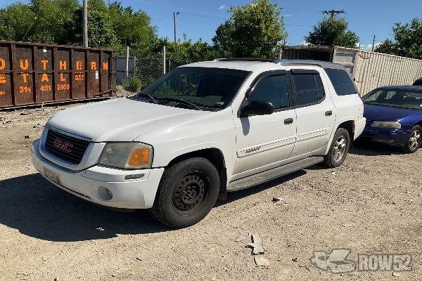 Photo of 2004 GMC Envoy