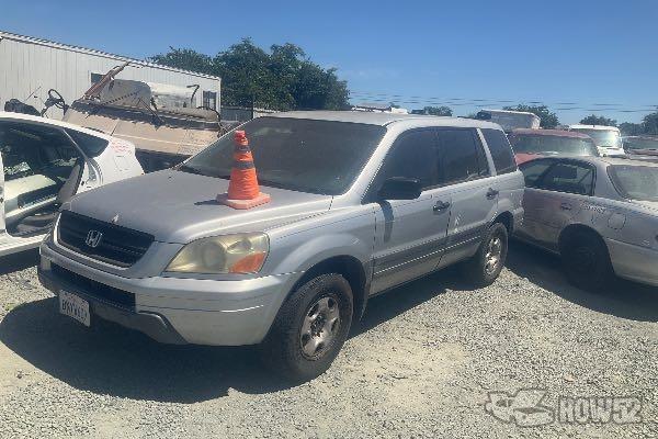 Photo of 2004 Honda Pilot